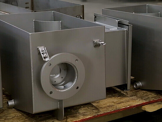 KustersFabrication-Services-Blasting2.jpg