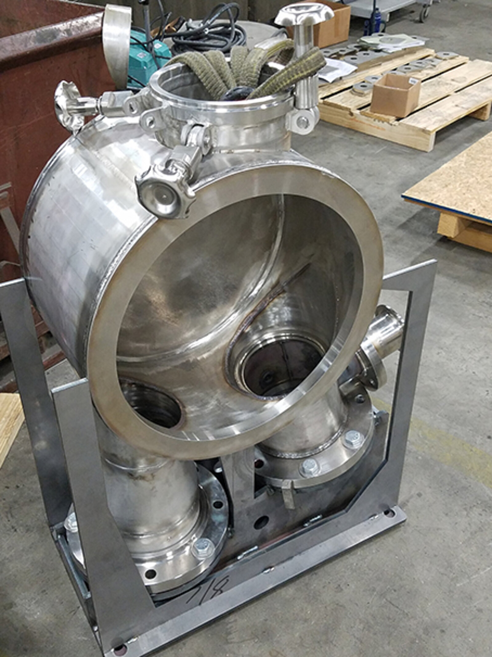 KustersFabrication-Services-Welding1.jpg